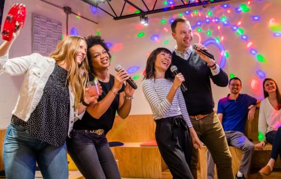 La Aplicación Que Te Permite Cantar Karaoke Desde Cualquier Lugar y en Cualquier Momento